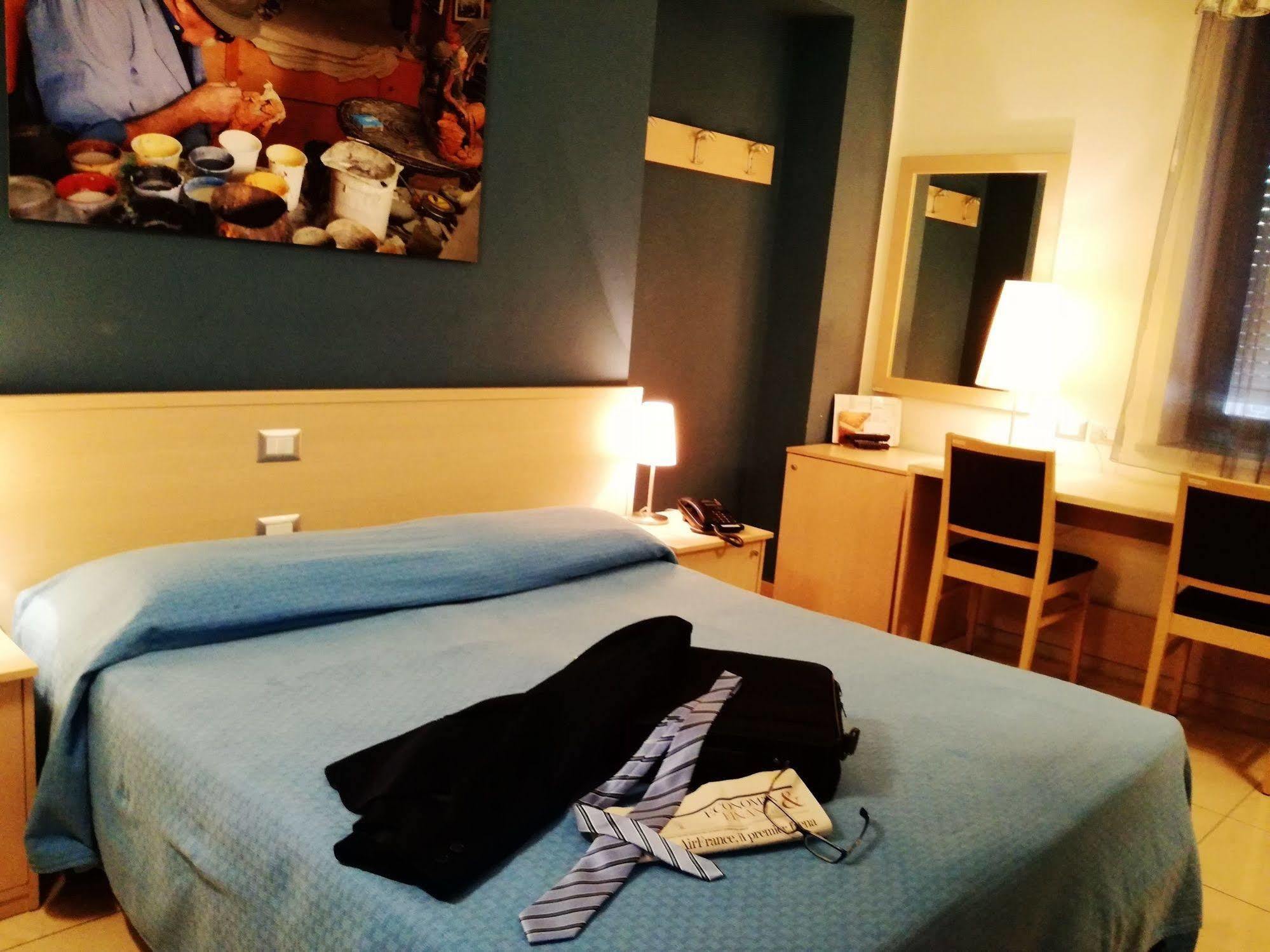Hotel Residence Empedocle Messina Eksteriør bilde