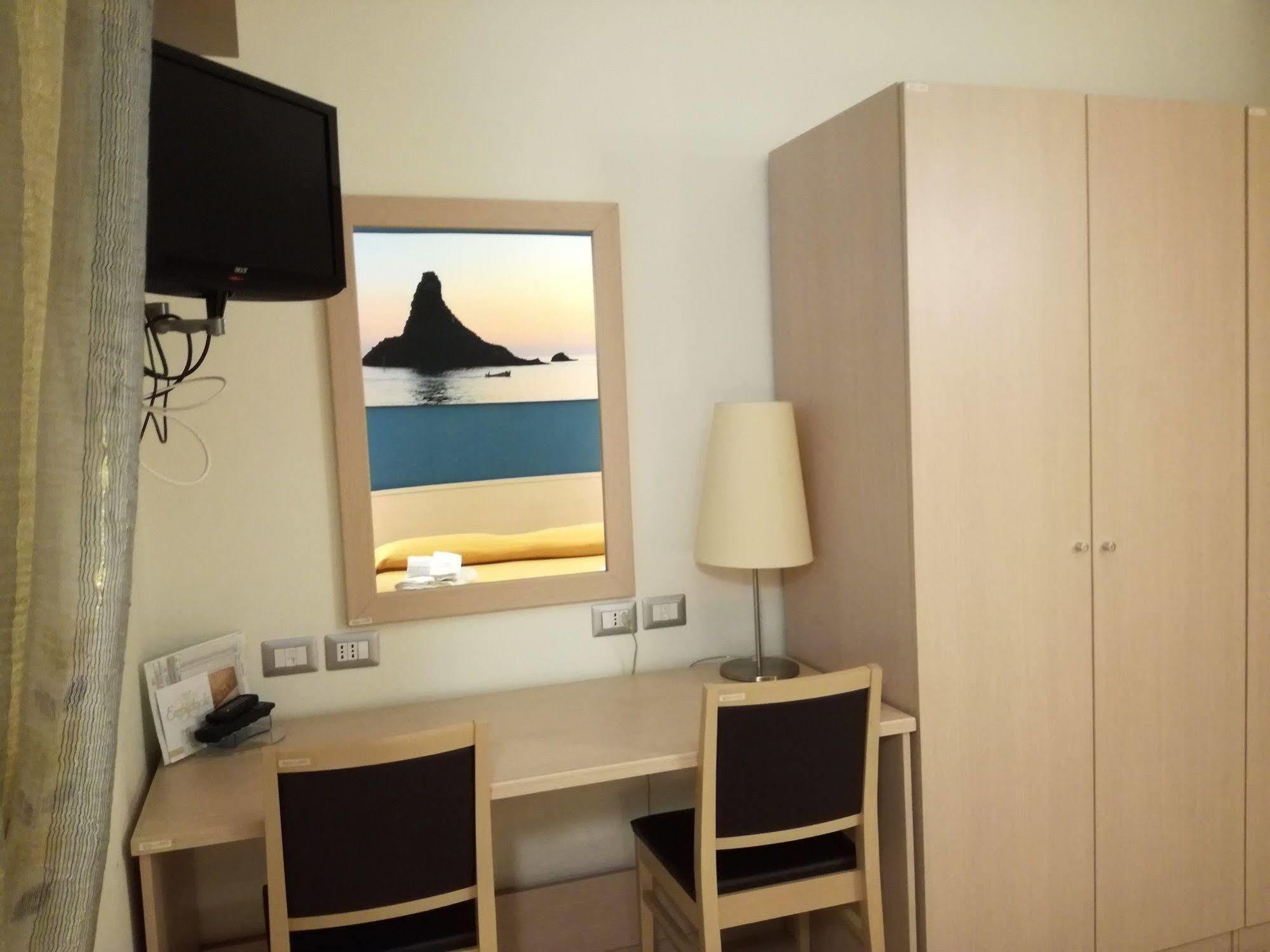 Hotel Residence Empedocle Messina Eksteriør bilde