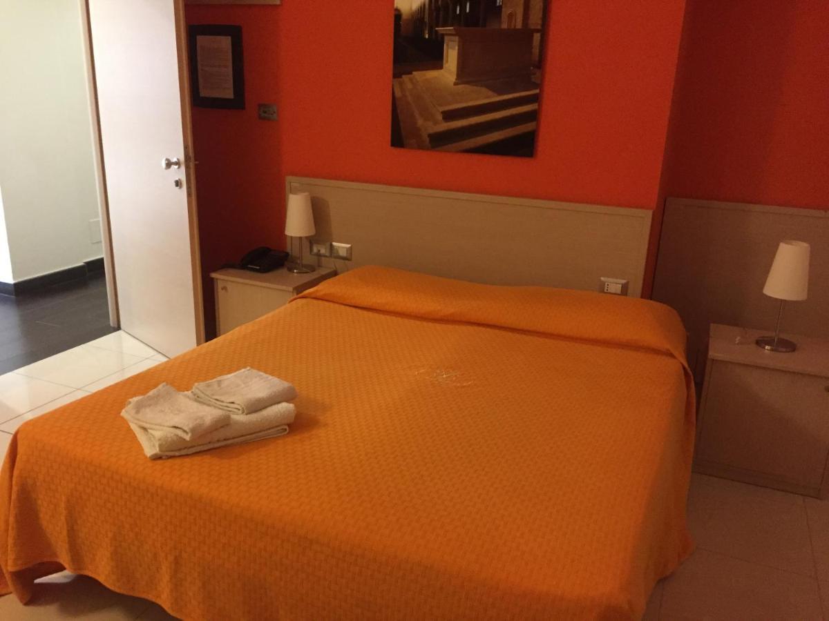 Hotel Residence Empedocle Messina Eksteriør bilde